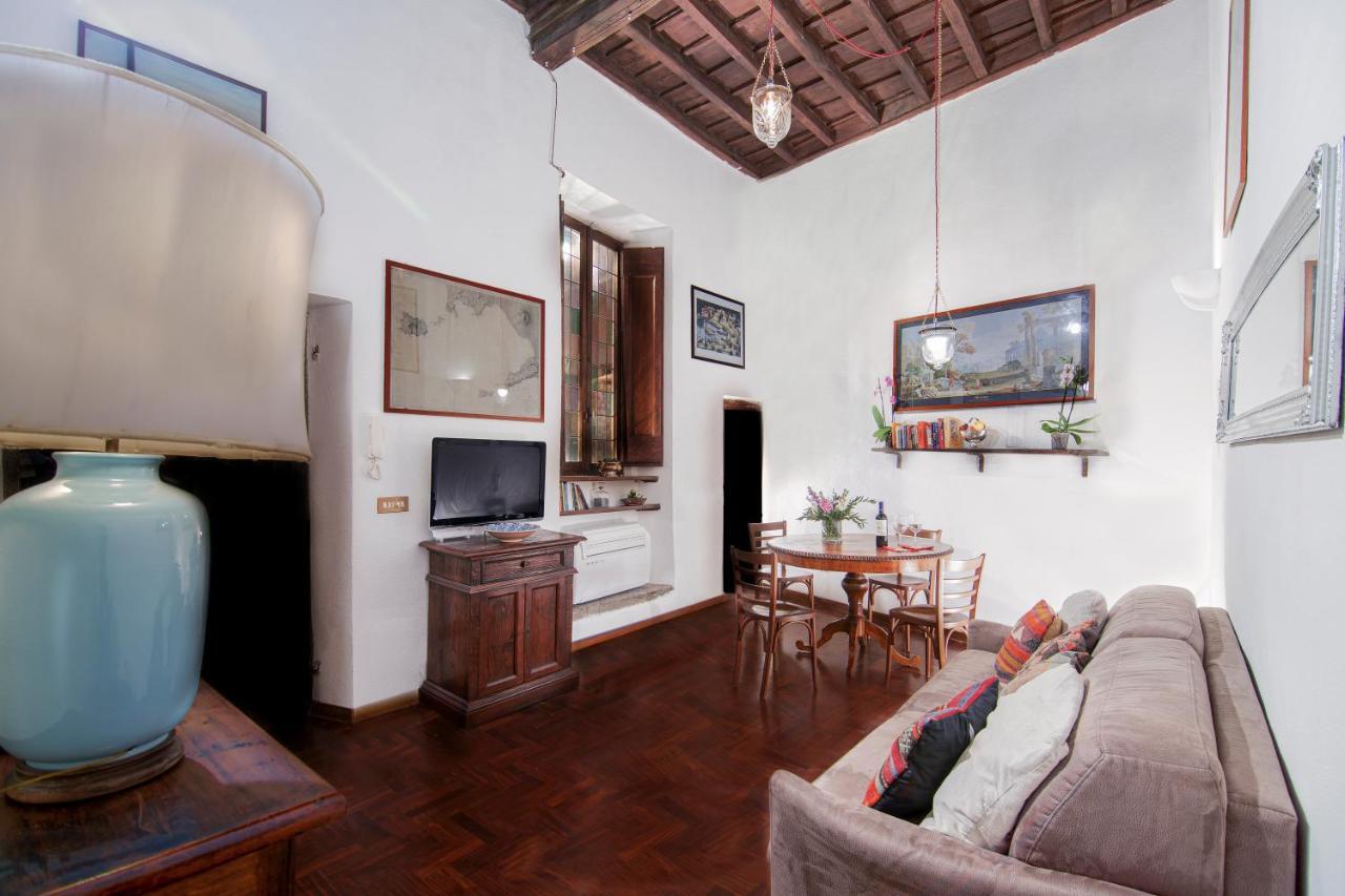 Cartari, Renaissance Flat A Few Steps From Piazza Navona And Vatican Εξωτερικό φωτογραφία